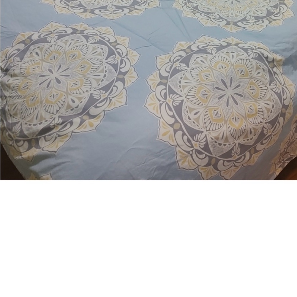 Pottery Barn King Duvet Cover & Shams
